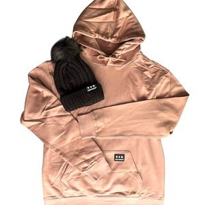 Official #ivegotyourback911 Campaign Hoodie Medium and Faux Fur Pom-Pom Knit Hat